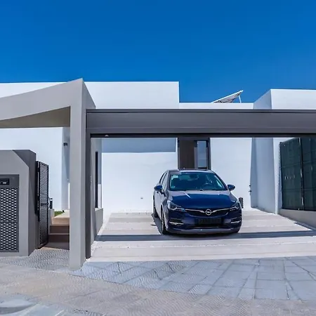 Villa Jazmin: Luxurious Close To The Torre del Mar